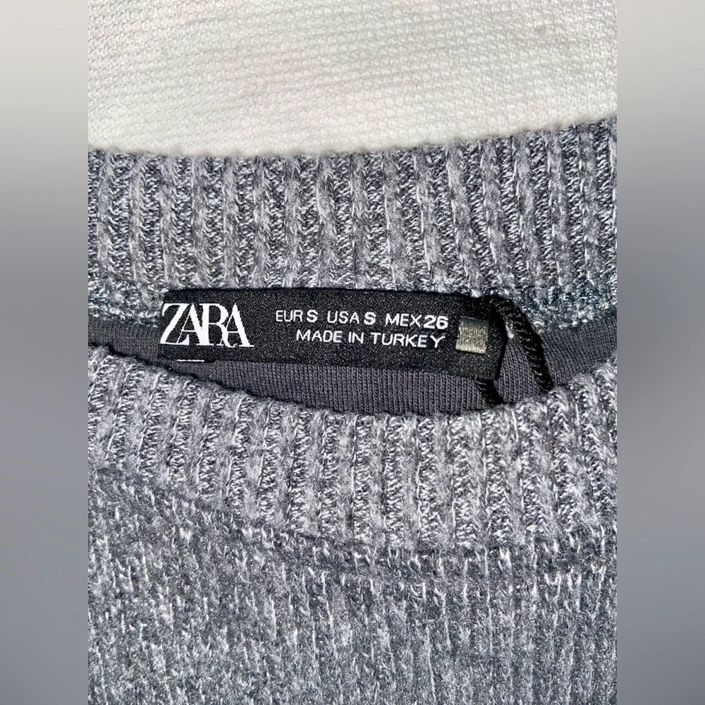 Women’s ZARA loose fit Pull over stretchy gray ribbed cropped sweater size small - Picture 5 of 12